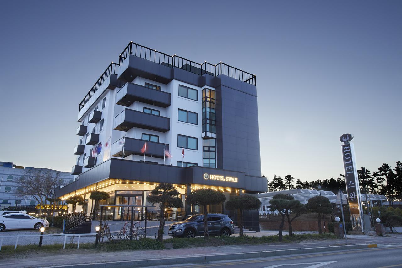Hotel Swan Gangneung Exterior photo
