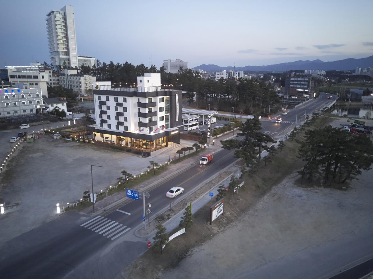 Hotel Swan Gangneung Exterior photo